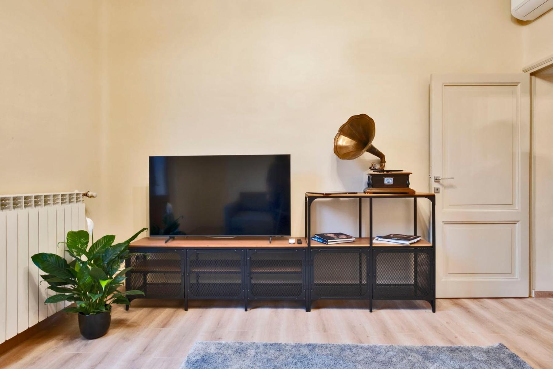 My Honeyed Corner Apartment Сиена Екстериор снимка